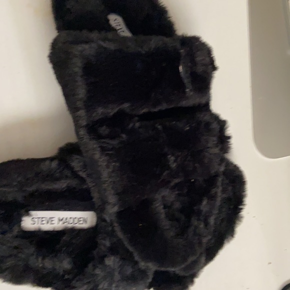 steve madden slides size 6 - Picture 2 of 2